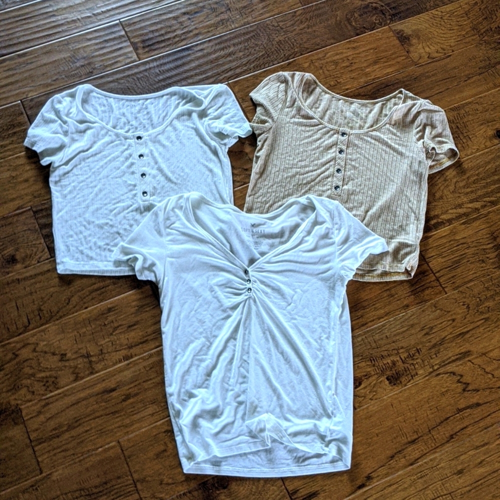 Lot (3) American Eagle short sleeve tees
